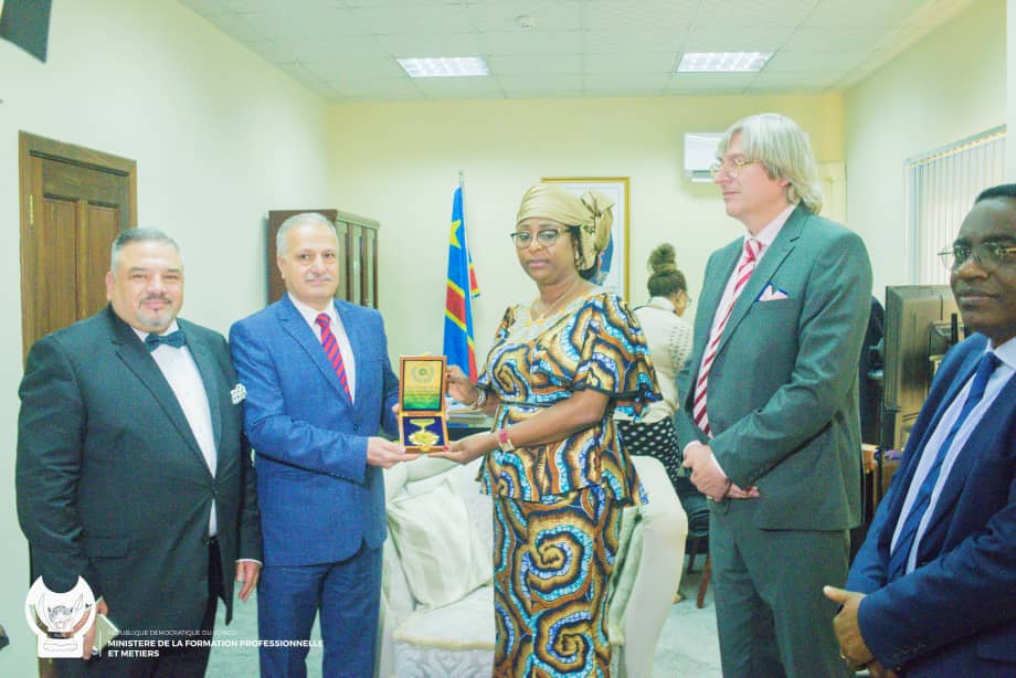 Signature of Protocol of Cooperation with the Minister of Profotional Formation – DRC<br><br>17 Oct 2021 to 01 Nov 2021 – The official delegation of the Arab-African Council and the Swiss organization REFAI-NGO to Central Africa