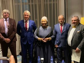 H.M. Queen Sheba III honor the members of the delegation of AACID and REFAI-NGO to Congo<br><br>17 Oct 2021 to 01 Nov 2021 &#8211; The official delegation of the Arab-African Council and the Swiss organization REFAI-NGO to Central Africa